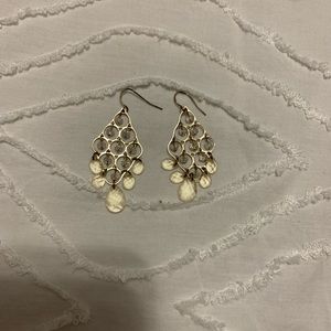 Chandelier earrings